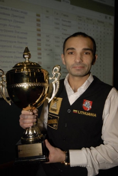 Isaenko_2015 Champion club.jpg